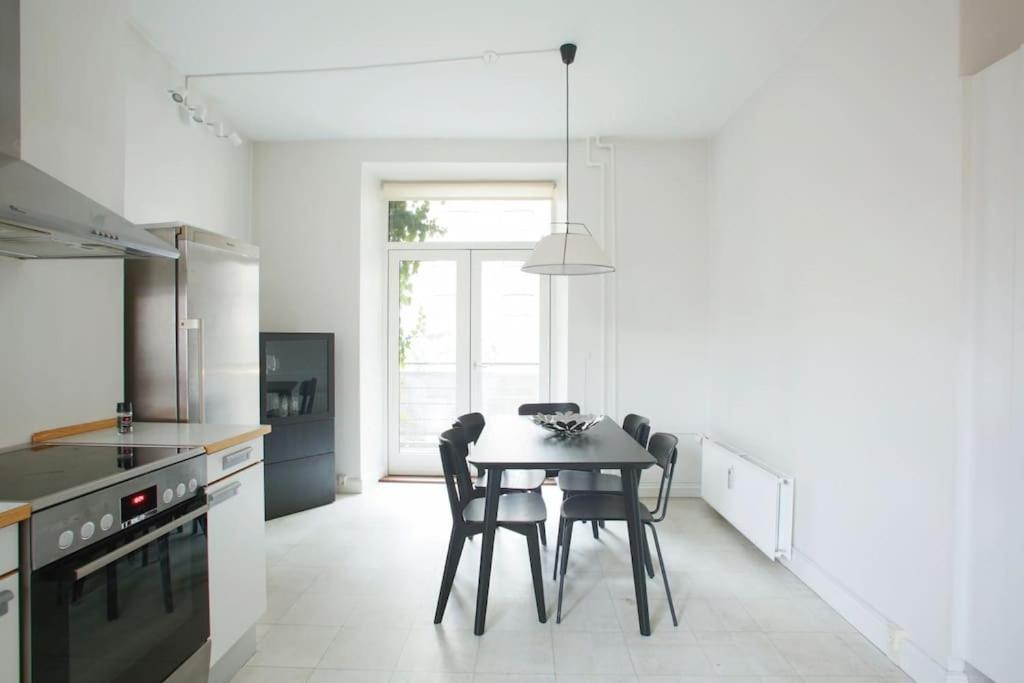 Large & Bright 3Br Apartment W Whirlpool Near Metro København Ngoại thất bức ảnh
